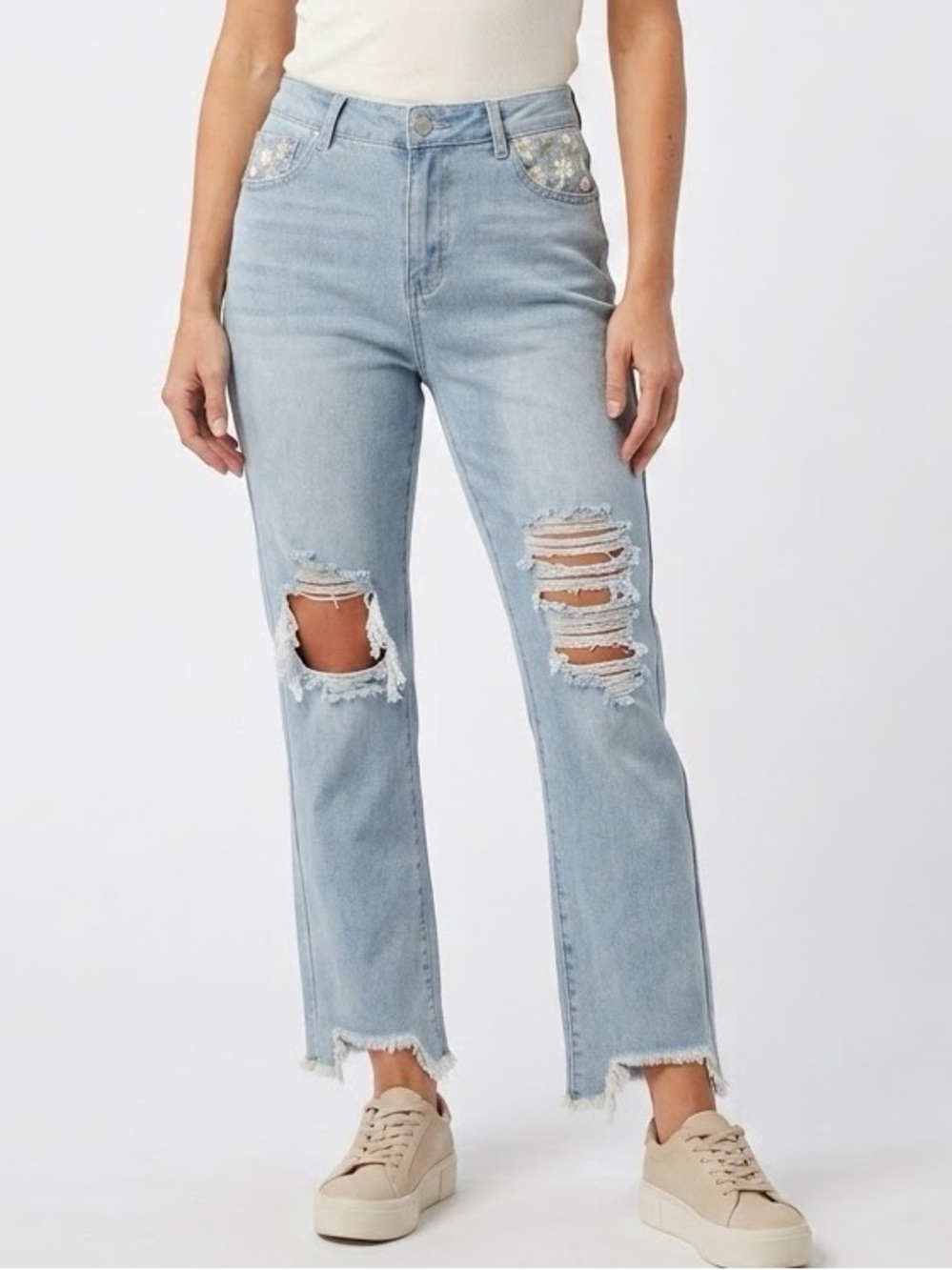 Great Smoky Distressed Jeans 13 Hand Embroidered Light Wash High Rise Straight